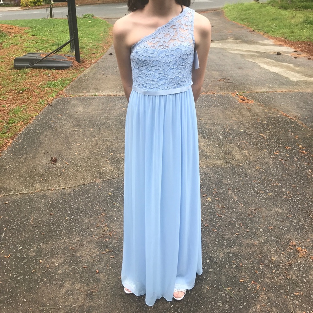 NWT David’s Bridal Formal/Bridesmaid’s Dress Sz 16